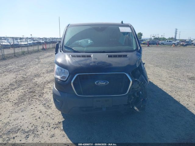 1FTYE2Y82NKA36083 Ford Transit-150