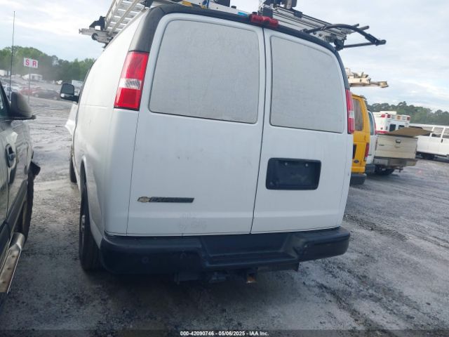 1GCWGAFP0L1261725 Chevrolet Express Cargo Rwd 2500 Regular Wheelbase Wt
