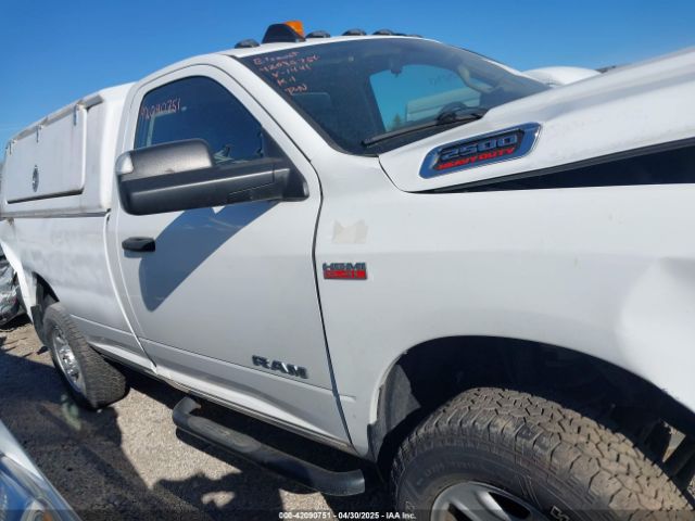 3C6MR5AJ4KG651441 RAM 2500