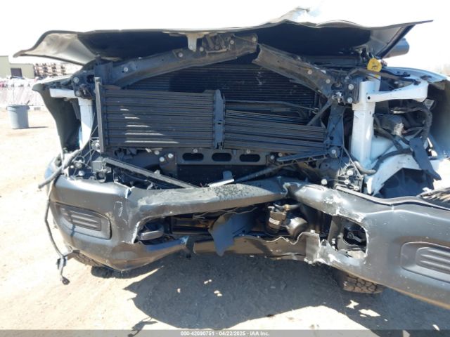 3C6MR5AJ4KG651441 RAM 2500