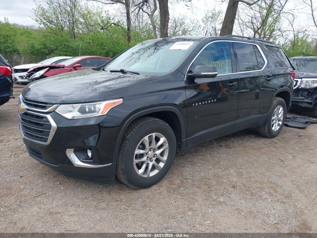 1GNEVGKW3KJ305899 Chevrolet Traverse 1lt