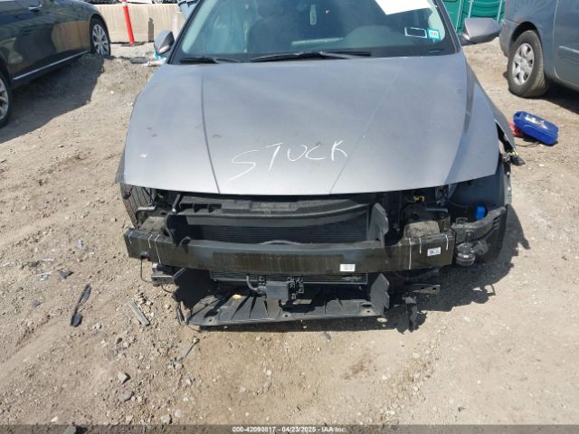 KMHLP4AG3PU620495 Hyundai Elantra Limited