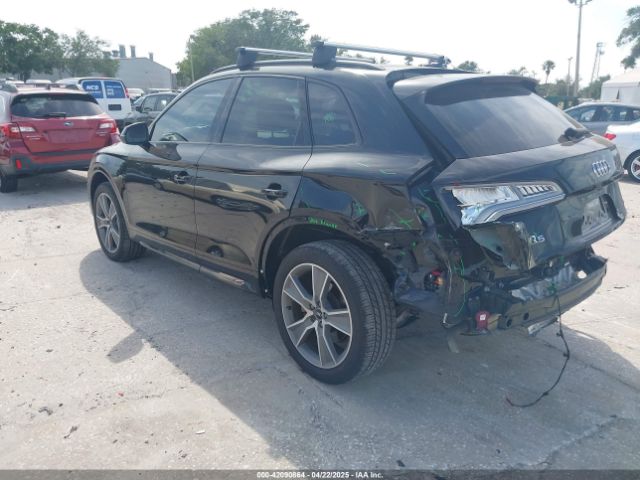 WA1CNAFY2K2018518 Audi Q5 45 Premium