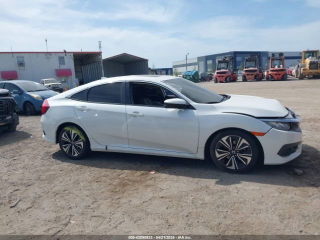 19XFC1F3XJE004123 Honda Civic Ex-t