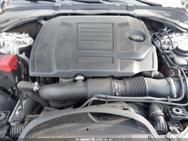 SAJAJ4FX7JCP23102 Jaguar Xe 25t Premium