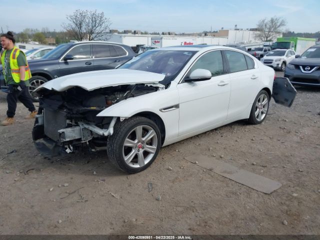 SAJAJ4FX7JCP23102 Jaguar Xe 25t Premium