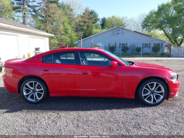 2C3CDXHGXFH858399 Dodge Charger Sxt