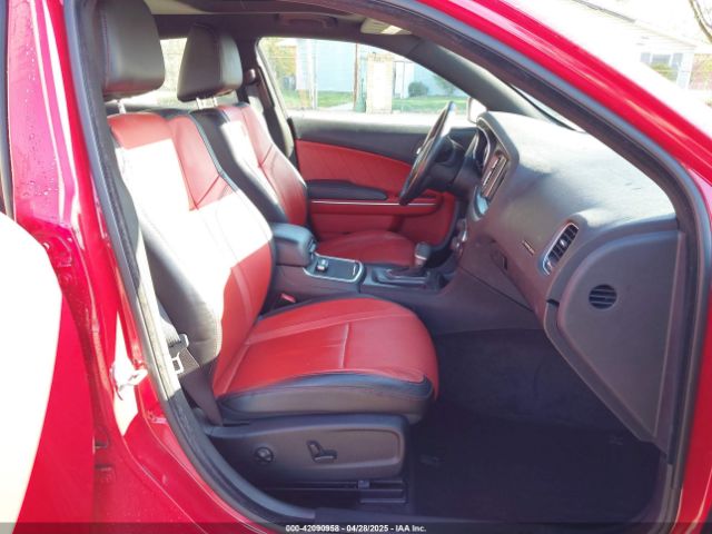 2C3CDXHGXFH858399 Dodge Charger Sxt