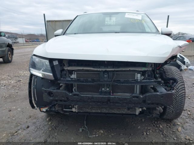 3VV0B7AX2KM070101 Volkswagen Tiguan 2.0t S