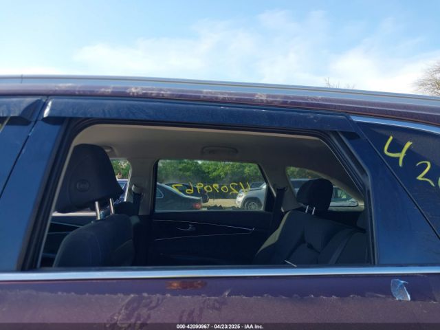 5XYPG4A37HG255017 KIA Sorento 2.4l Lx