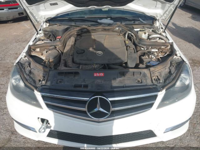 WDDGF8AB4ER303108 Mercedes-Benz C 300 Luxury 4matic/sport 4matic