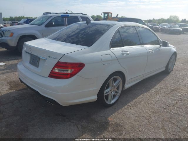 WDDGF8AB4ER303108 Mercedes-Benz C 300 Luxury 4matic/sport 4matic