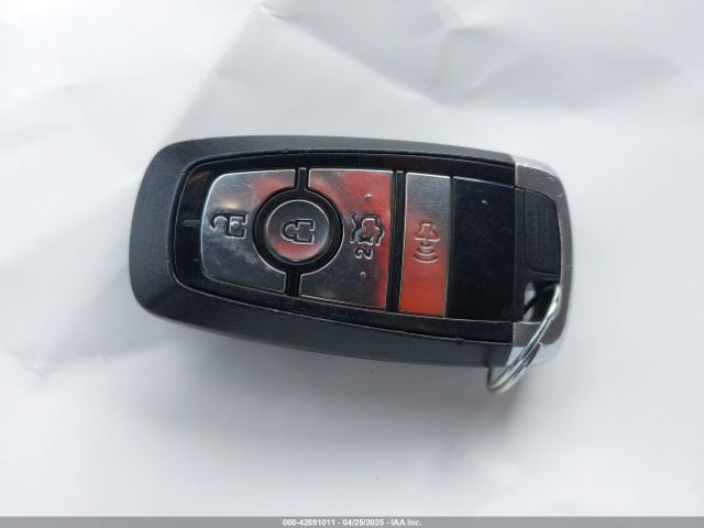3FA6P0HDXHR350377 Ford FUSION SE