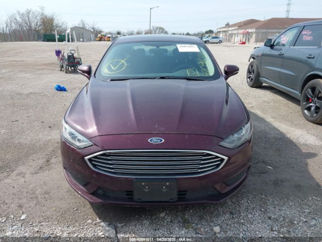 3FA6P0HDXHR350377 Ford FUSION SE