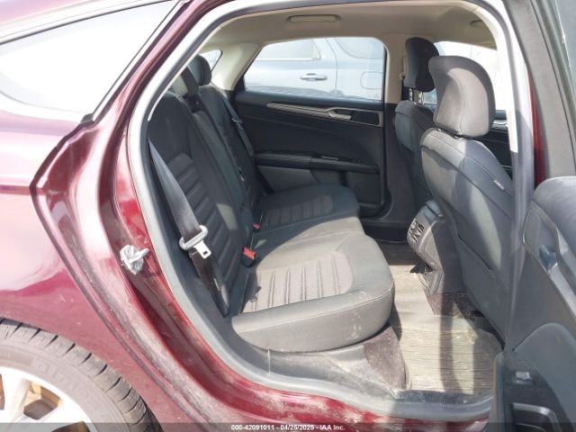 3FA6P0HDXHR350377 Ford FUSION SE