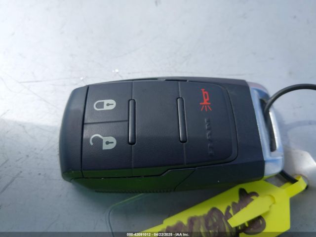 3C6UR5DL9RG338196 RAM 2500