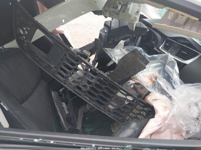 3N1AB7AP0KY317713 Nissan SENTRA SV