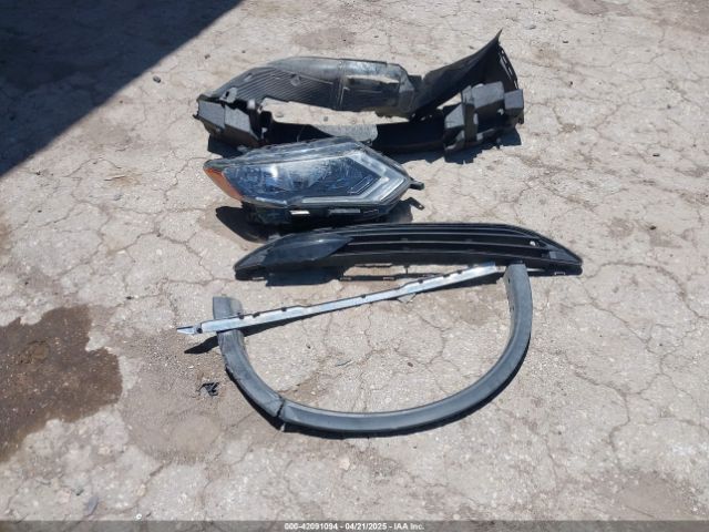 JN8AT2MT2LW007727 Nissan Rogue Sv Fwd