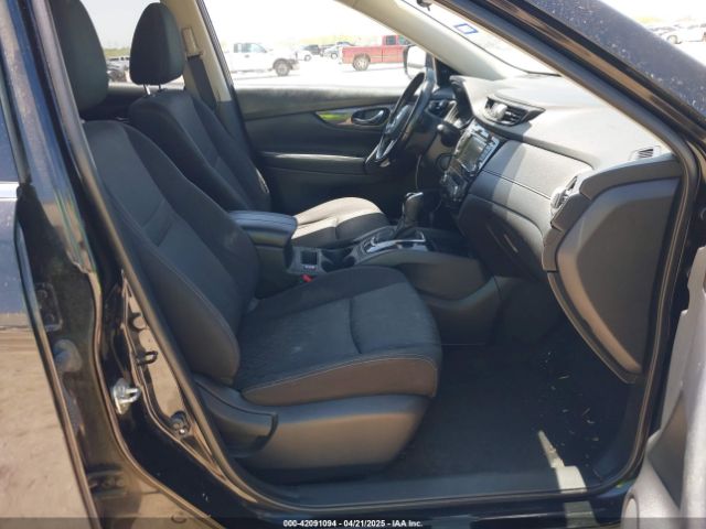 JN8AT2MT2LW007727 Nissan Rogue Sv Fwd