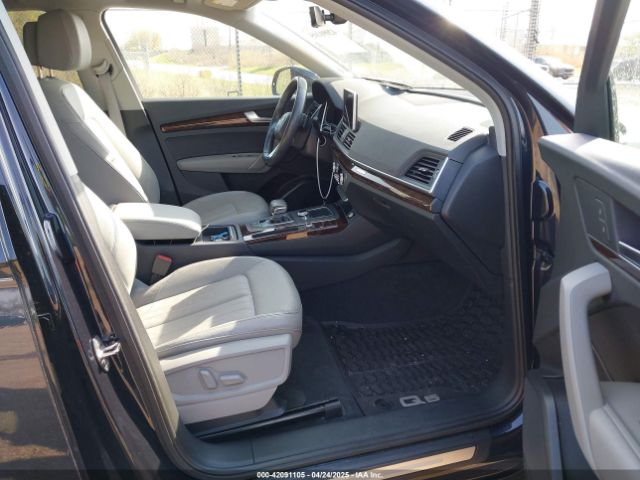 WA1BNAFY5J2185823 Audi Q5 2.0t Premium/2.0t Tech Premium