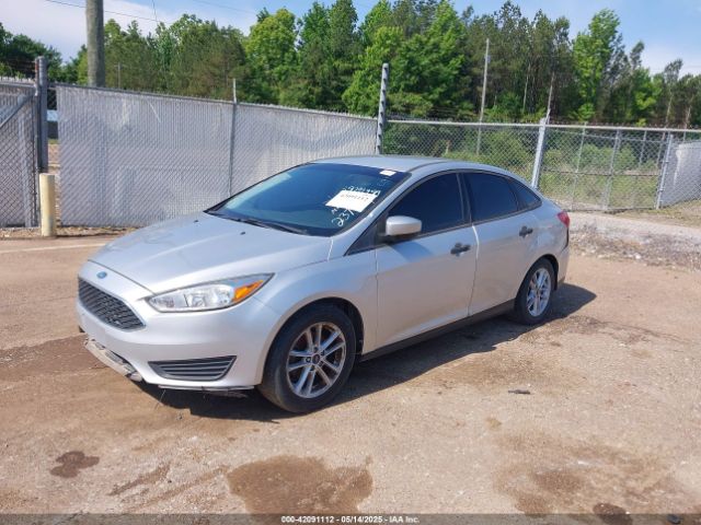 2018 FORD FOCUS 1FADP3F22JL237991 Photo 1