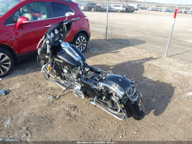 2012 HARLEY-DAVIDSON FLHX 1HD1KBM14CB676827 Photo 2