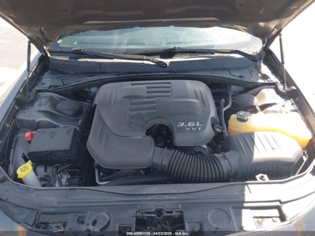 2C3CCABG6EH380859 Chrysler 300 300s