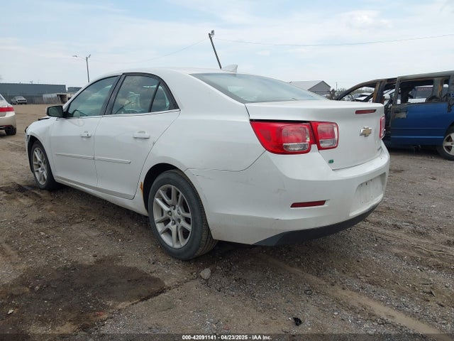 Chevrolet MALIBU 1LT 2015 1G11C5SL9FF130793 Image 3
