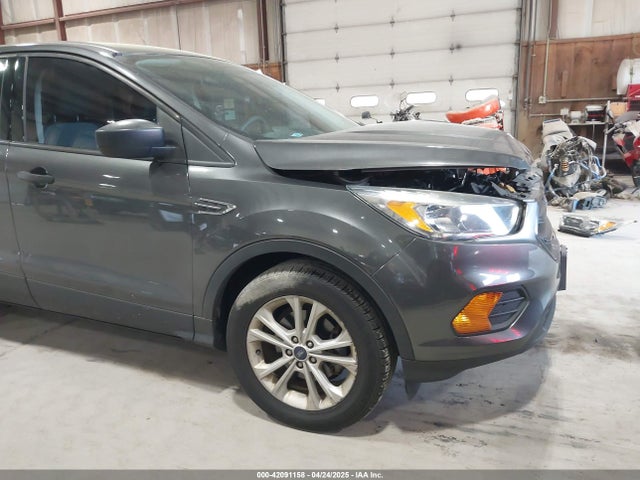 1FMCU0F73HUE27954 Ford ESCAPE S