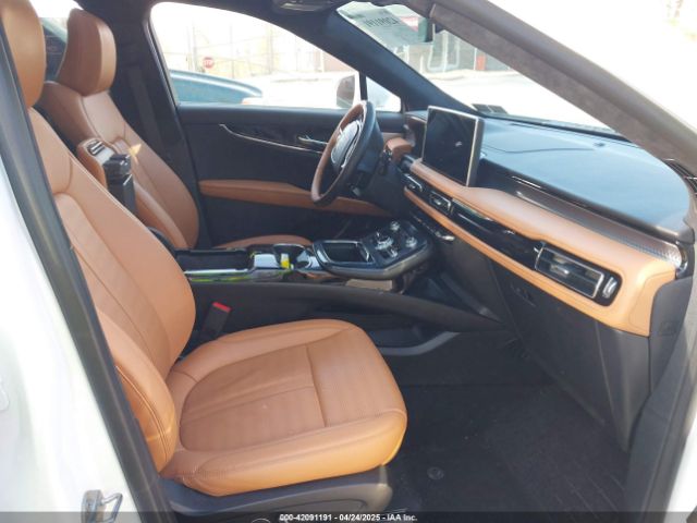 2023 LINCOLN NAUTILUS 2LMPJ9JP1PBL28970 Photo 4