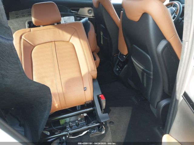 2023 LINCOLN NAUTILUS 2LMPJ9JP1PBL28970 Photo 7
