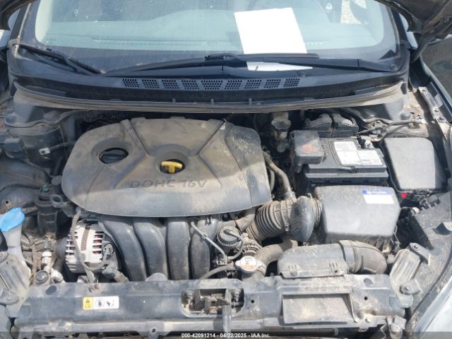 KMHDH4AE9GU605967 Hyundai Elantra Limited