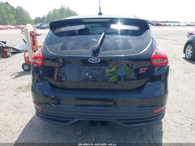 1FADP3L91GL328258 Ford FOCUS ST