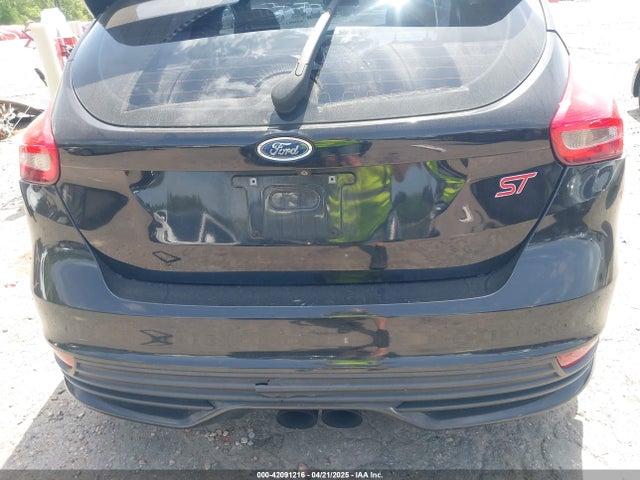 1FADP3L91GL328258 Ford FOCUS ST