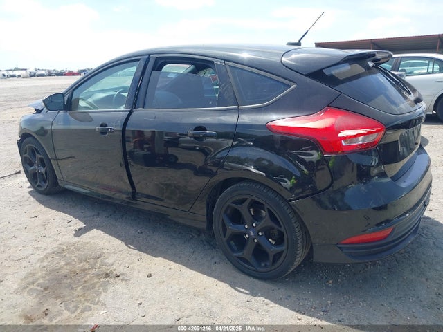 1FADP3L91GL328258 Ford FOCUS ST