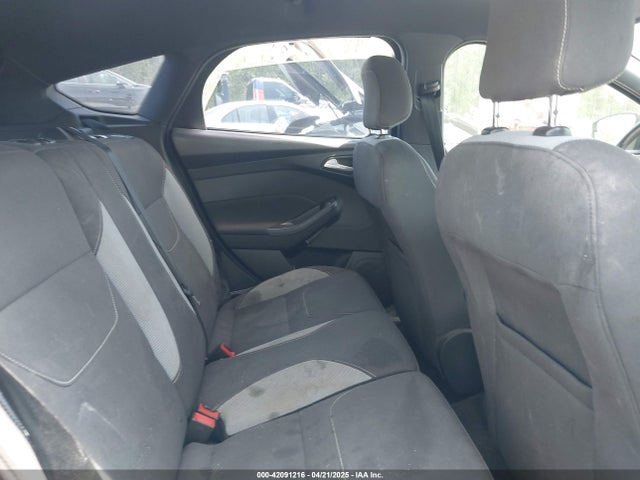 1FADP3L91GL328258 Ford FOCUS ST