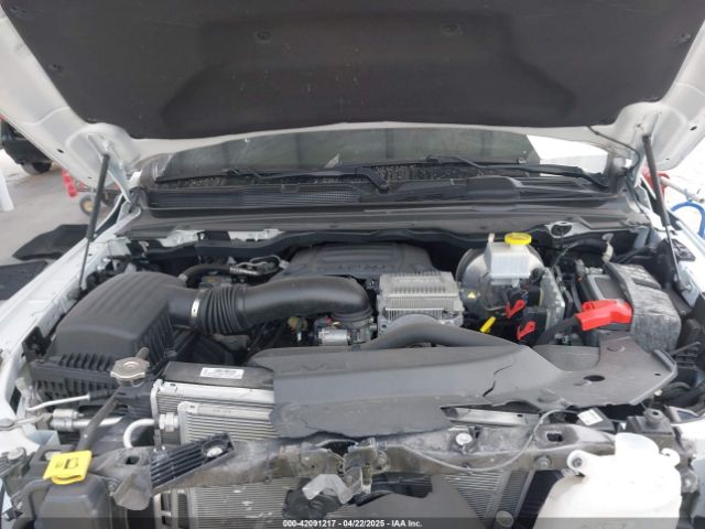 1C6SRFJT1LN325085 RAM 1500 Laramie  4x4 5'7 Box