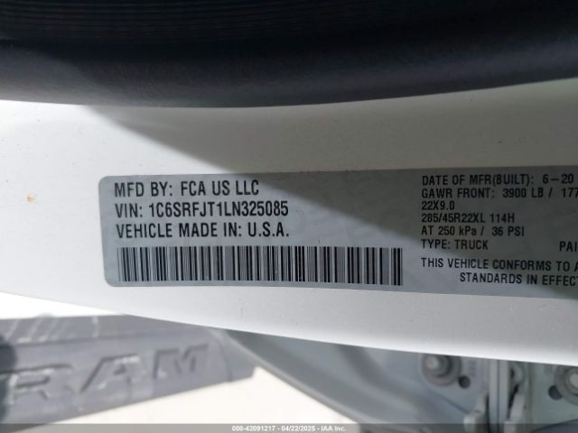 1C6SRFJT1LN325085 RAM 1500 Laramie  4x4 5'7 Box