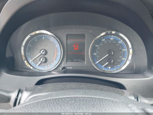 2T1BURHE4HC806295 Toyota COROLLA LE