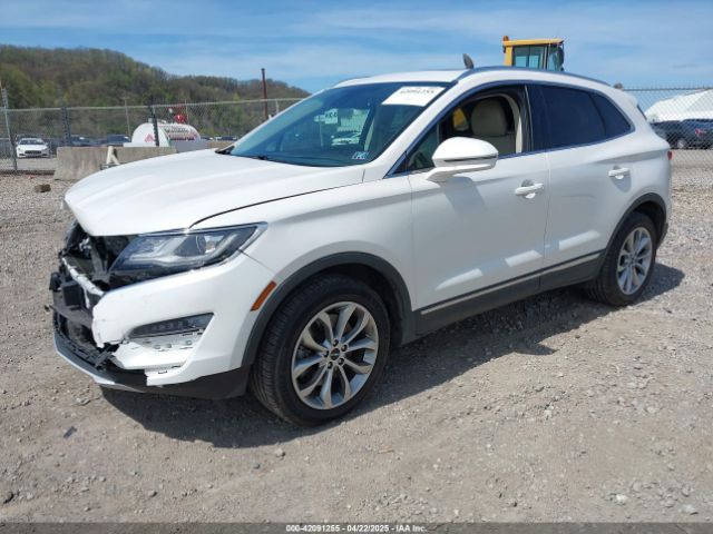 5LMCJ2D90JUL14751 Lincoln MKC SELECT