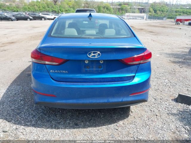 5NPD84LF3JH318796 Hyundai ELANTRA SEL