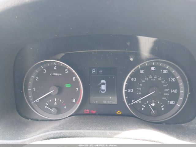 5NPD84LF3JH318796 Hyundai ELANTRA SEL