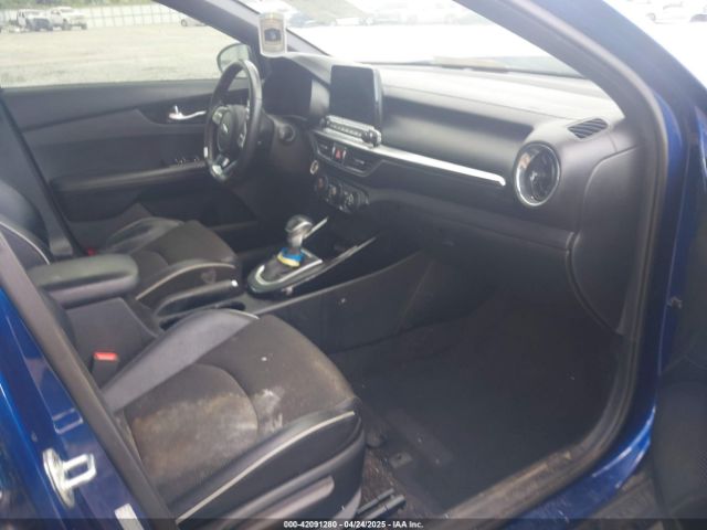 3KPF34AD1ME278588 KIA Forte Gt-line