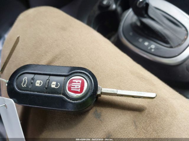 2014 FIAT 500L ZFBCFADH8EZ008208 Photo 10