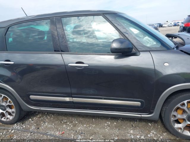 ZFBCFADH8EZ008208 Fiat 500L TREKKING