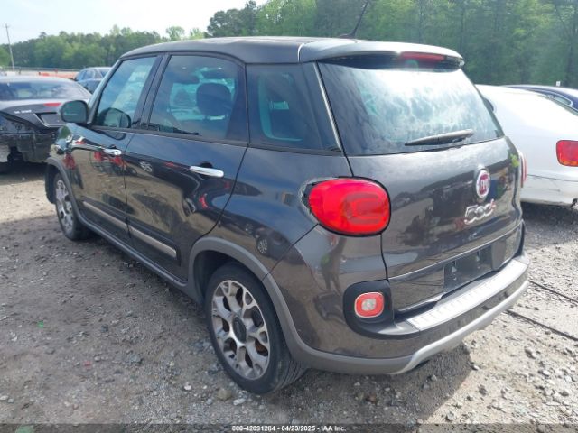 2014 FIAT 500L ZFBCFADH8EZ008208 Photo 2