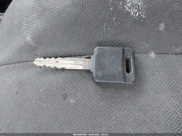3N6CM0KN8HK698398 Nissan NV200 SV