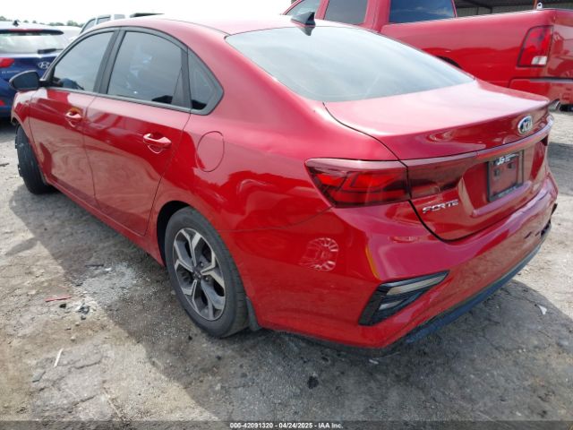 3KPF24AD8KE063452 KIA Forte Lxs