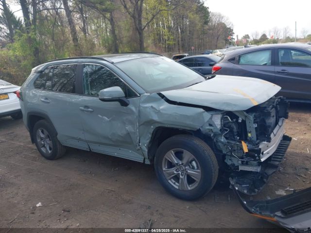 2T3P1RFV0PW405848 Toyota Rav4 Xle