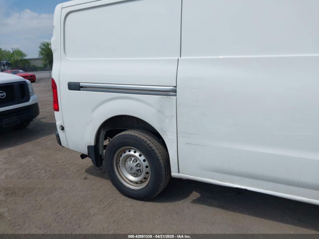 1N6BF0KM7JN808869 Nissan Nv Cargo Nv1500 S V6